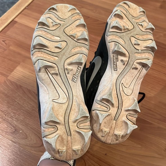 Nike diamond fast flex baseball cleats 4y - Picture 3 of 4